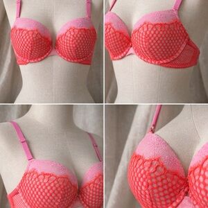 Victoria's Secret’s Very Sexy Pink & Neon Coral Lace Push-Up Bra
